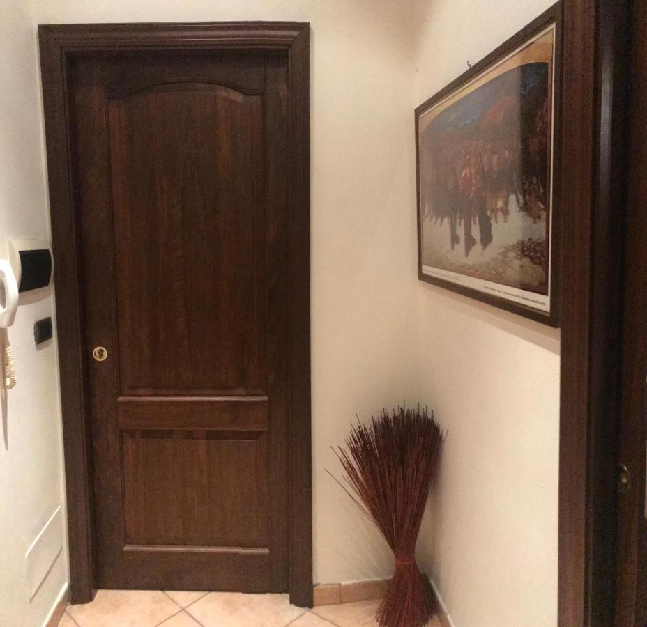 La casa del melograno Appartamento Alba  Esterno foto