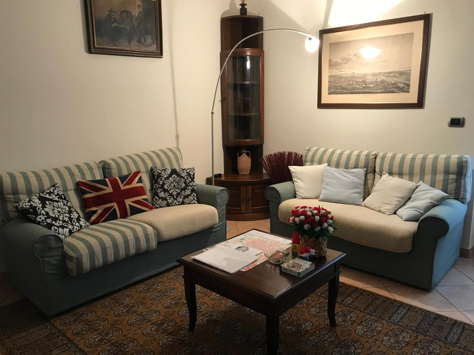 La casa del melograno Appartamento Alba  Esterno foto