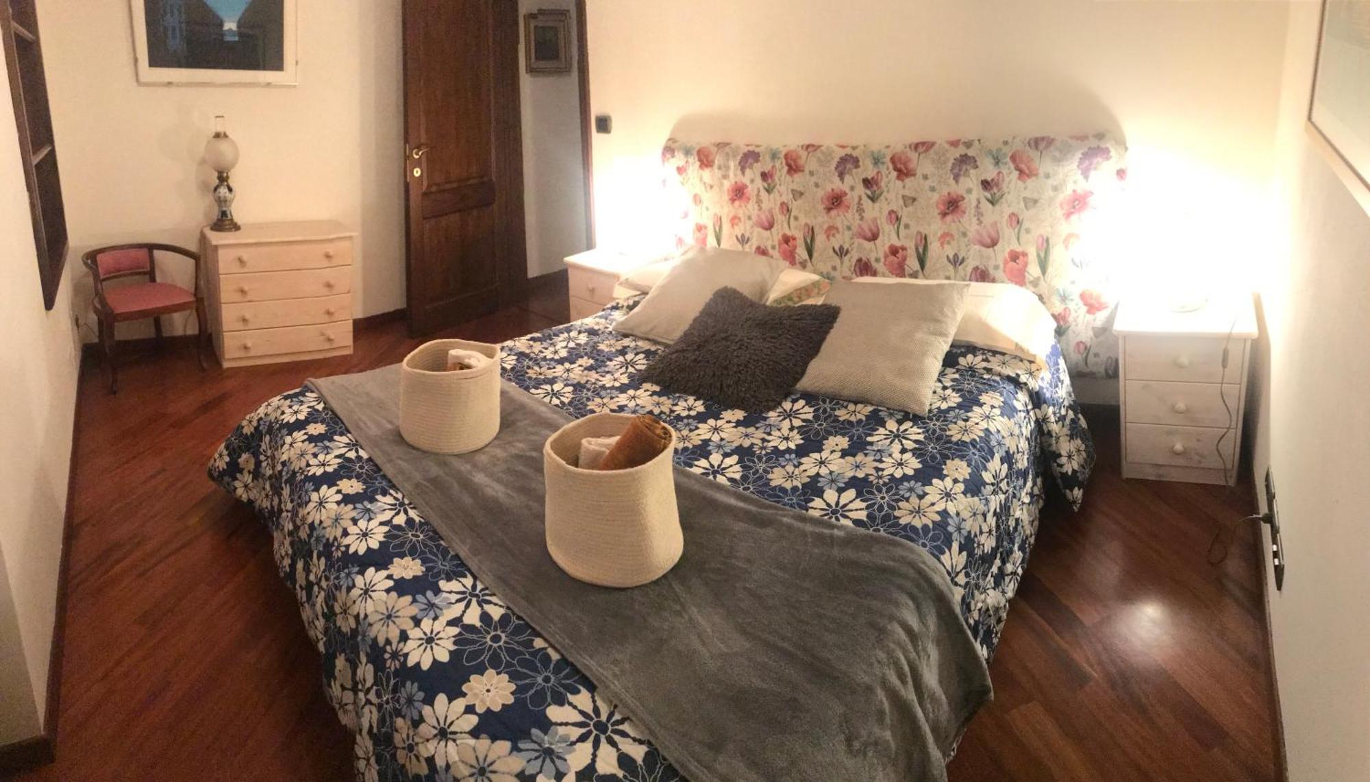 La casa del melograno Appartamento Alba  Esterno foto